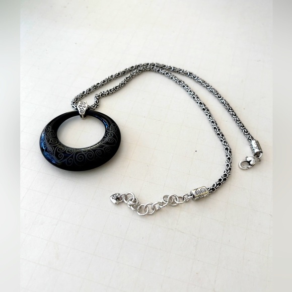Brighton Round Lava Lounge Lucite Black Silver Scroll Design Pendant Necklace. - Picture 8 of 10